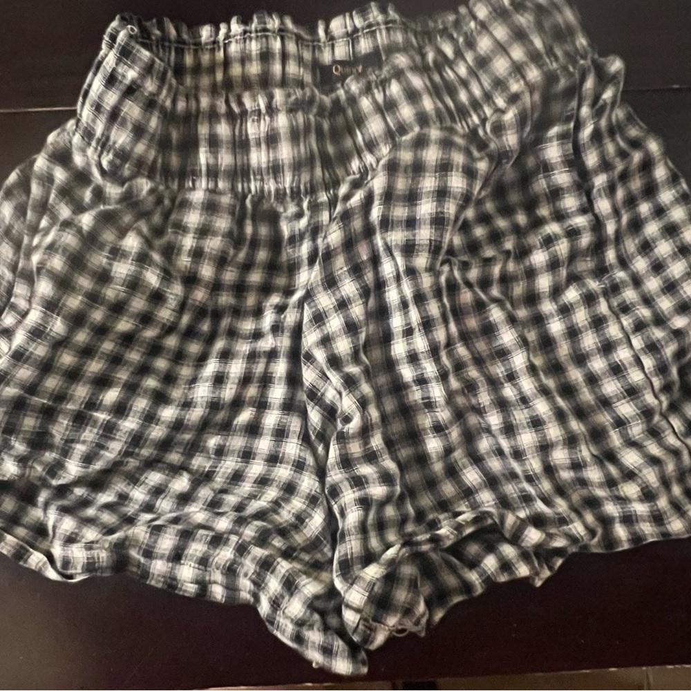 Quince Cottagecore Comfortable Cute 100% Linen High-Waisted Gingham Shorts
